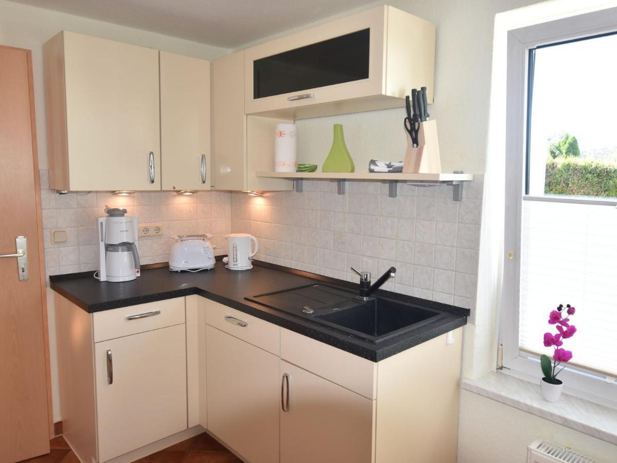 Modern Bungalow In Kroepelin With Garden Villa ห้อง รูปภาพ